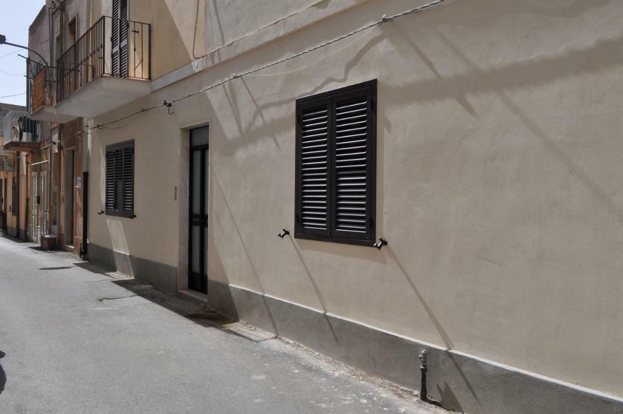 Hotel Casanetina Noto Exterior foto